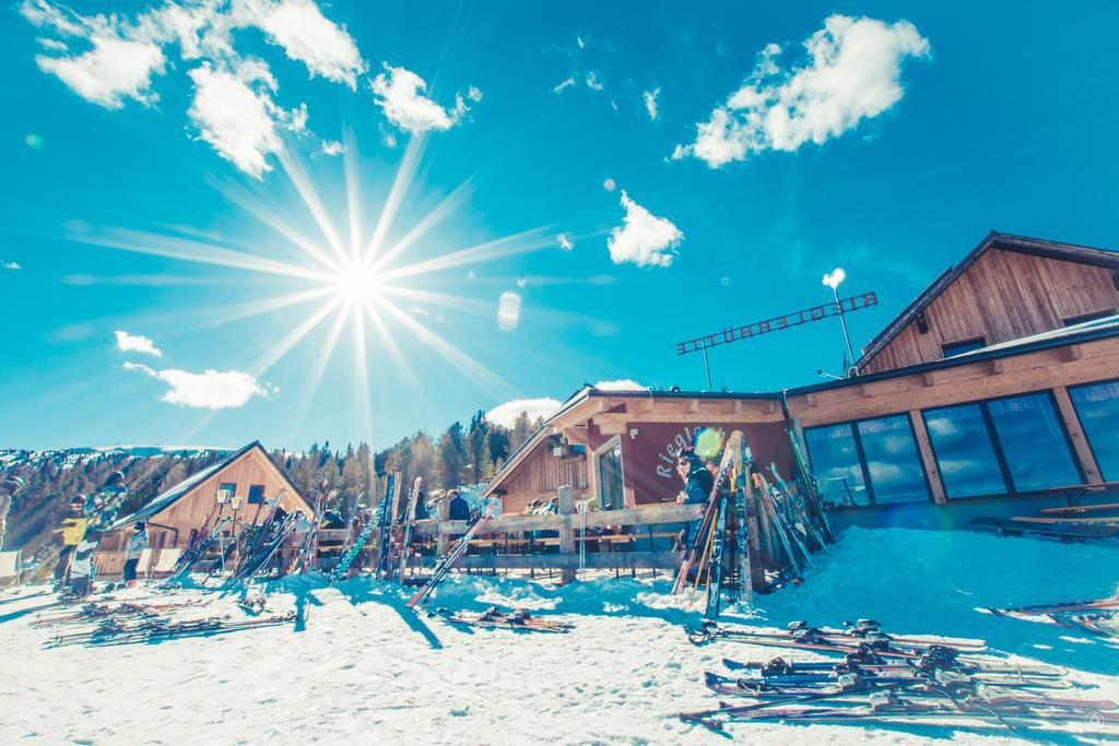 Gasthaus Rieglerhuette Sankt Lorenzen ob Murau Exteriör bild